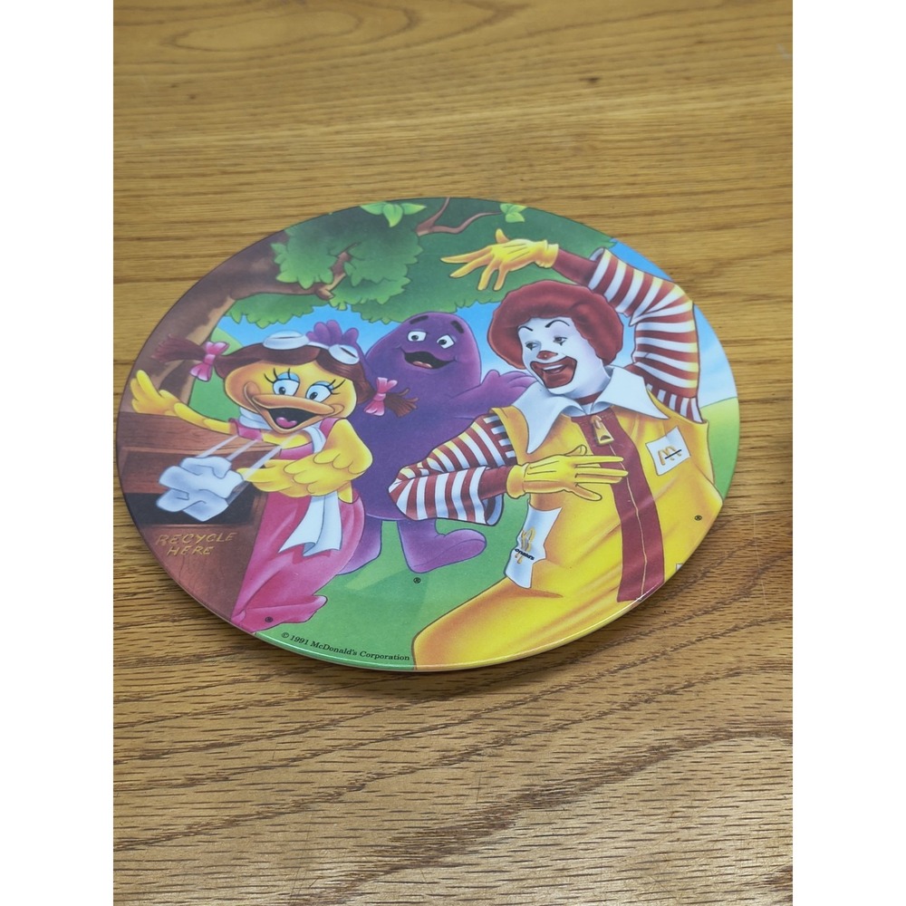 McDonald's 1991 Vintage 8"Plate "Recycle Here" Grimace,‎ Birdie and Ronald